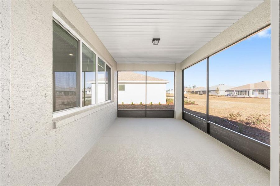 Exterior details and patio area of a home in , Ocala (Image 20).