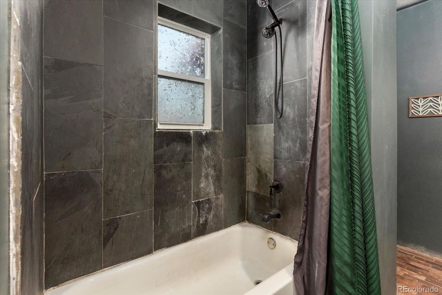 Image 49 of a home in .