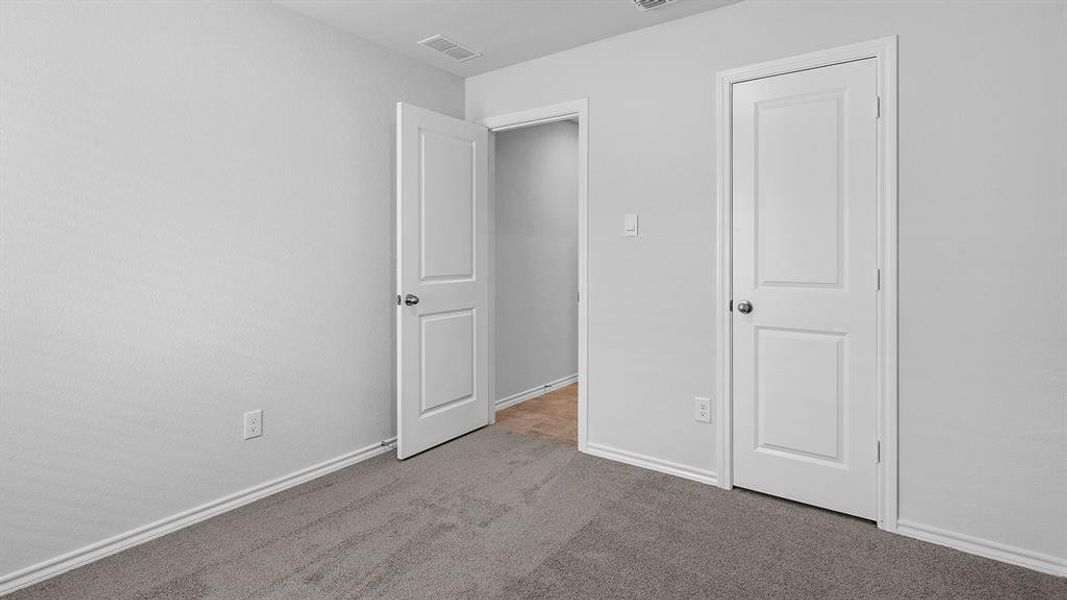 Spacious, unfurnished interior of a new home in , Fort Worth (Image 13).