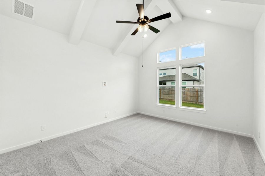 Spacious, unfurnished interior of a new home in University Heights, Round Rock (Image 29). Spacious, unfurnished interior of a new home in University Heights, Round Rock (Image 29).