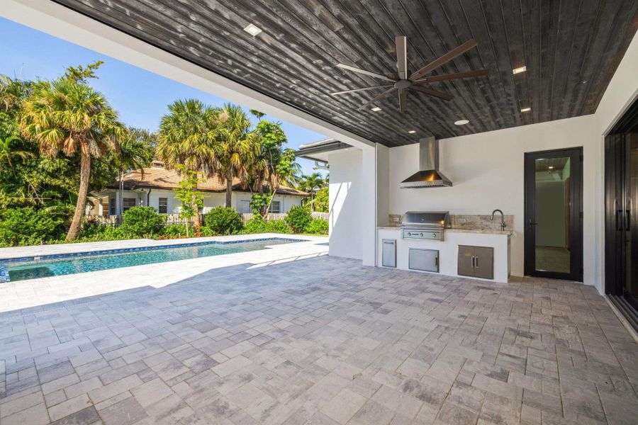 Exterior details and patio area of a home in , North Palm Beach (Image 34). Exterior details and patio area of a home in , North Palm Beach (Image 34).
