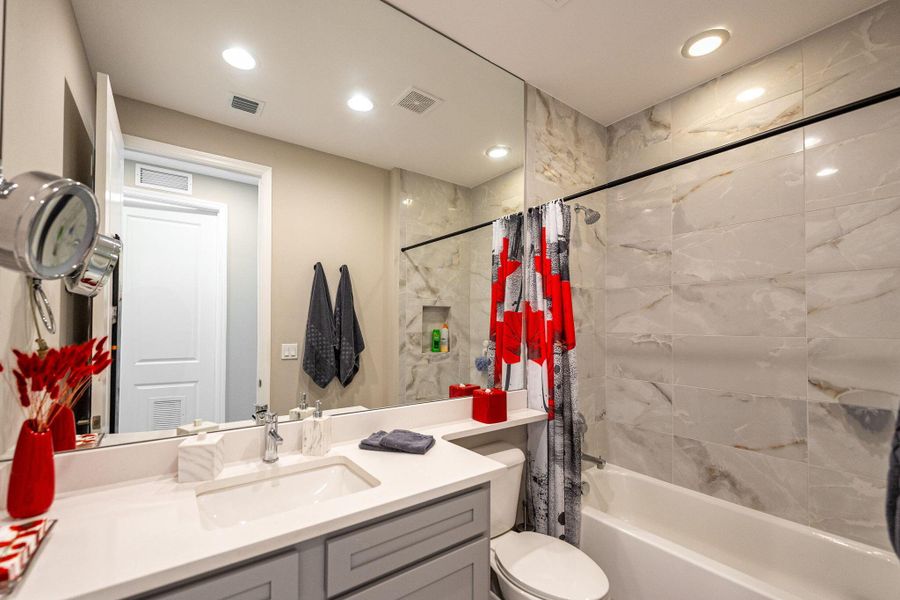 Furnished interior view inside a new home in , Port St. Lucie (Image 23).