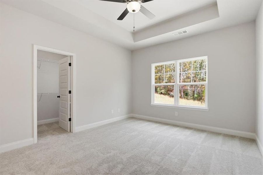 Spacious, unfurnished interior of a new home in , Lavonia (Image 21).