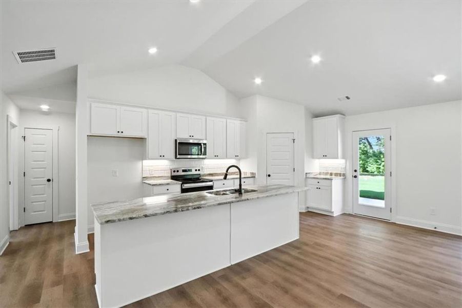 Furnished interior view inside a new home in , Hartwell (Image 3).