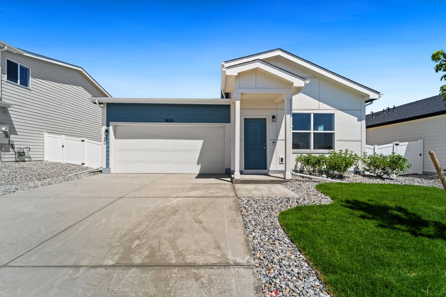 3820 Soapstone St - Front Exterior