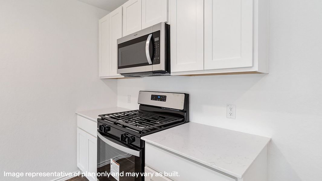 Representative furnished interior of a home built from the The Robin by D.R. Horton in Blue Ridge Ranch, San Antonio (Image 8). Representative furnished interior of a home built from the The Robin by D.R. Horton in Blue Ridge Ranch, San Antonio (Image 8).