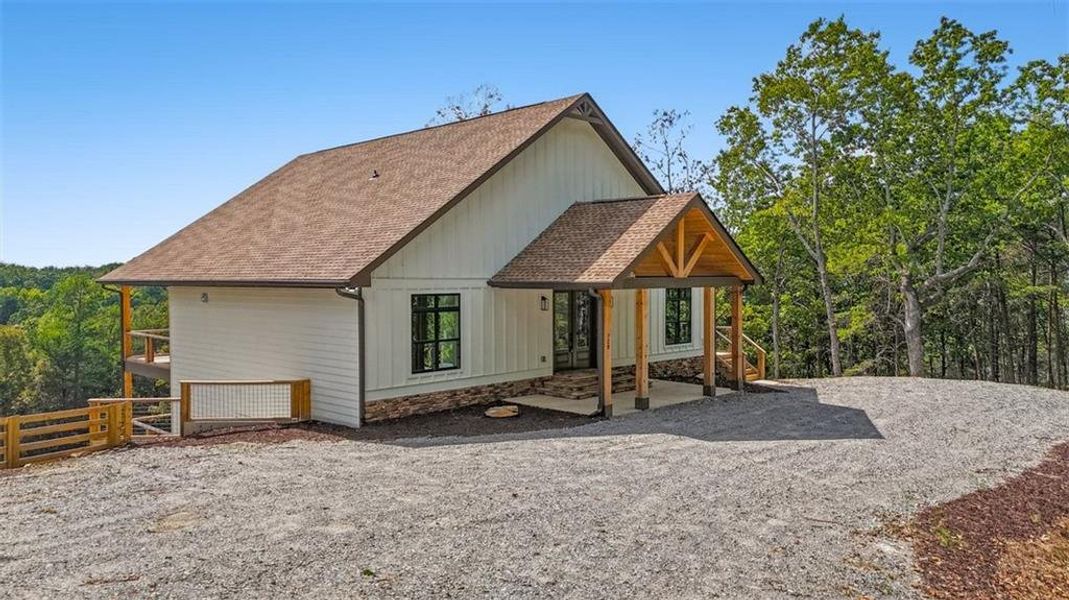 Exterior details and patio area of a home in , Ranger (Image 27).
