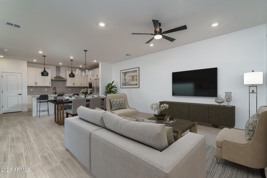 2VS) GREAT ROOM TO DINING