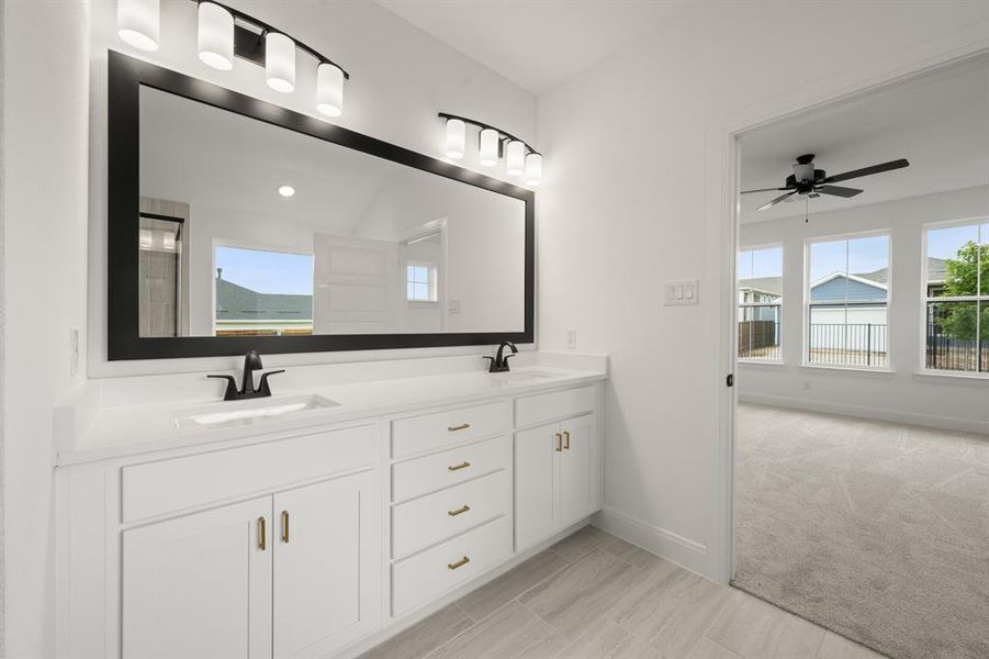 1023 Rylan- Primary Suite-4
