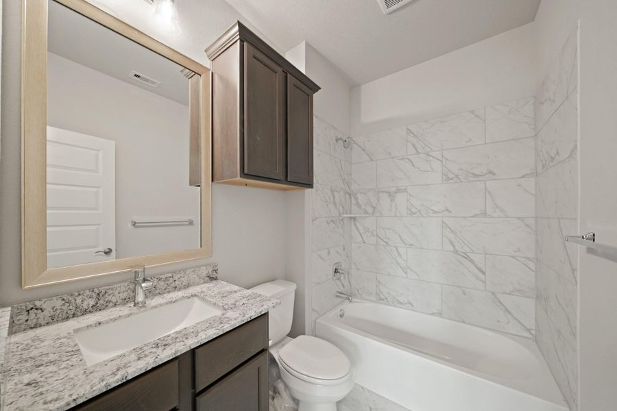 Furnished interior view inside a new home in Barton Creek Ranch, Conroe (Image 4). Furnished interior view inside a new home in Barton Creek Ranch, Conroe (Image 4).