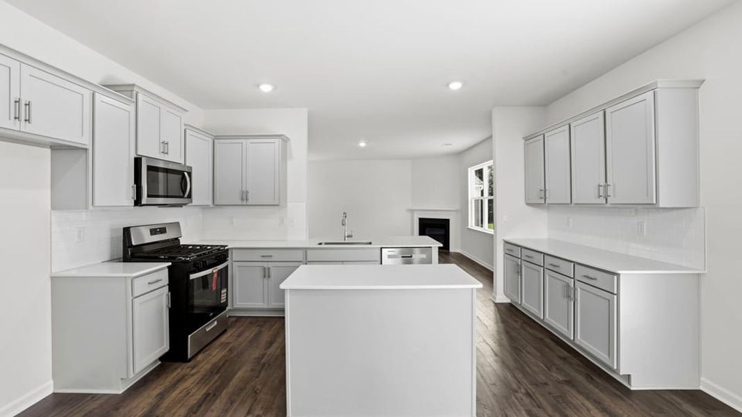 Furnished interior view inside a new home in Hunters Ridge, Woodruff (Image 9).
