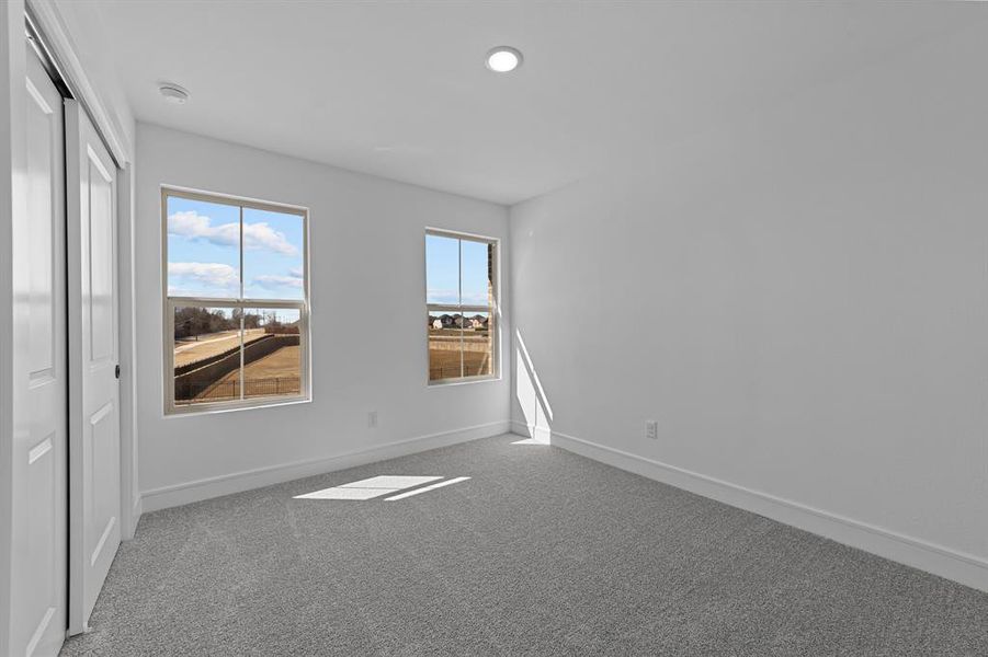 Spacious, unfurnished interior of a new home in Gateway Parks, Forney (Image 15).