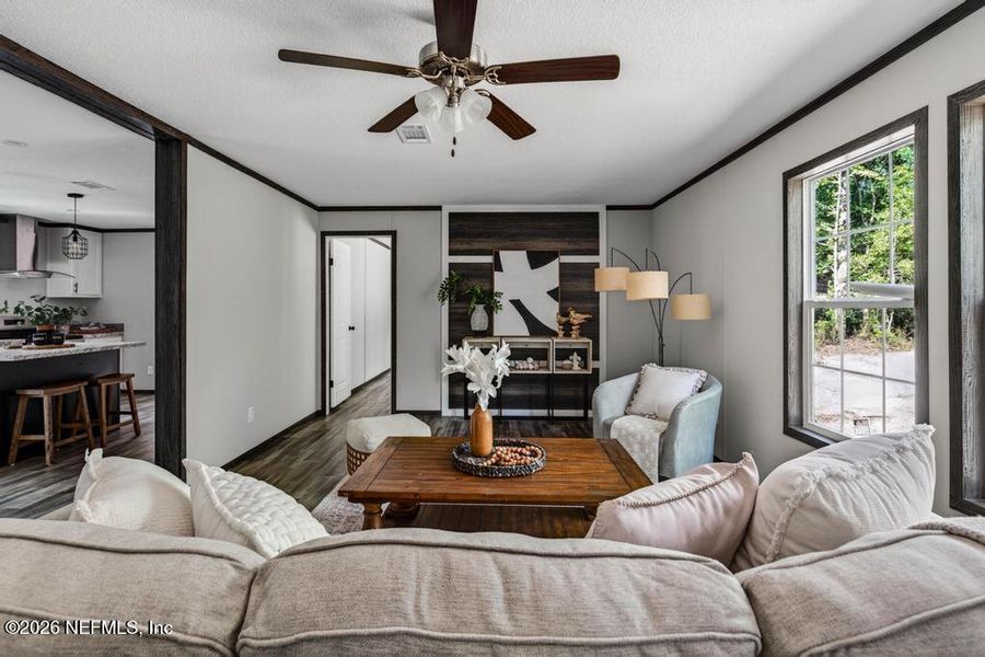 Furnished interior view inside a new home in , Middleburg (Image 33).