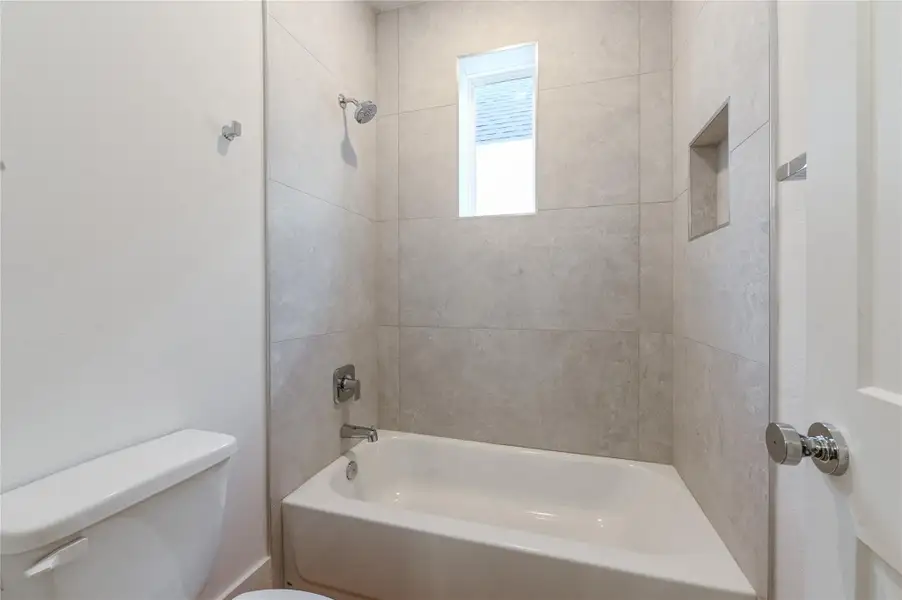 Image 24 of a home in .