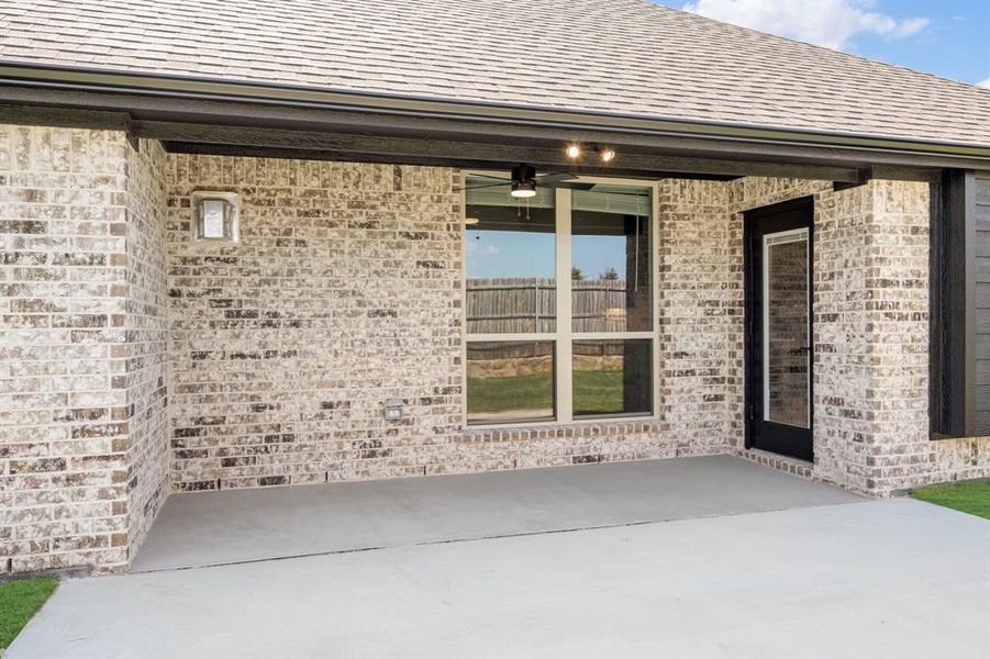 Exterior details and patio area of a home in Mockingbird Heights Classic 60, Midlothian (Image 16). Exterior details and patio area of a home in Mockingbird Heights Classic 60, Midlothian (Image 16).