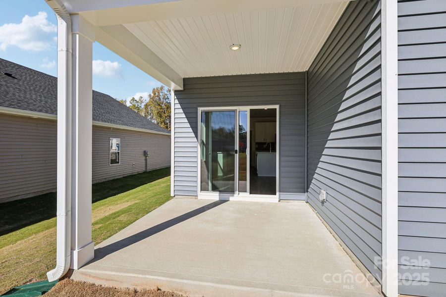 Exterior details and patio area of a home in Oxford Station, Salisbury (Image 17).