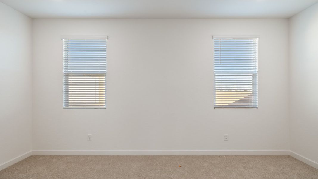 Spacious, unfurnished interior of a new home in Aloravita, Peoria (Image 21).
