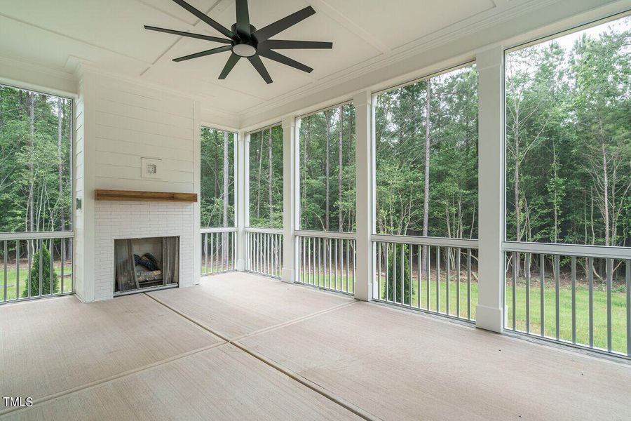 Screened Porch Option