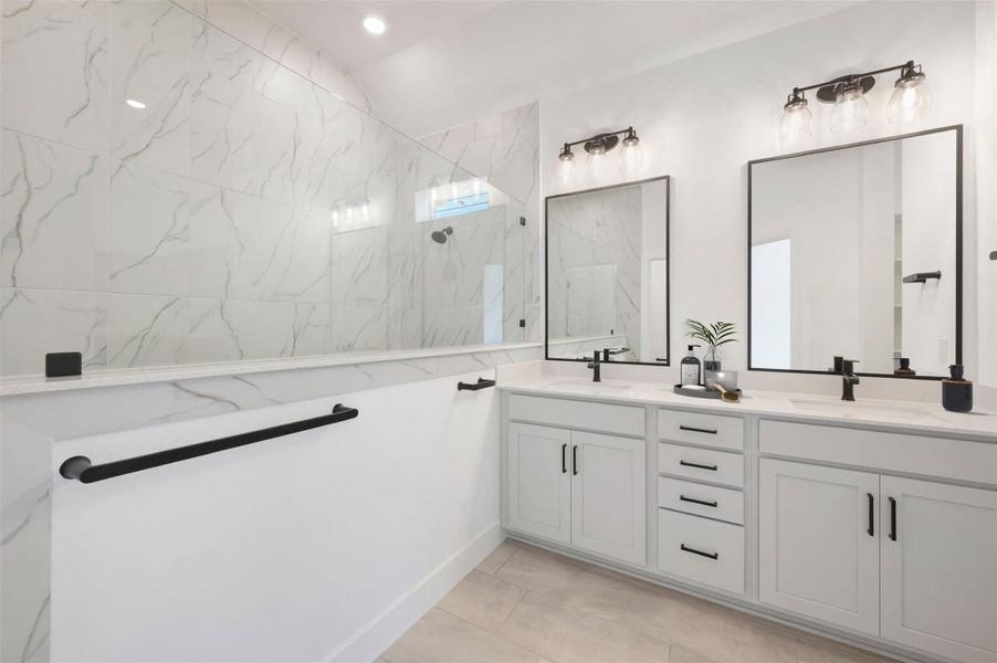 Owner's Bathroom (Staged)