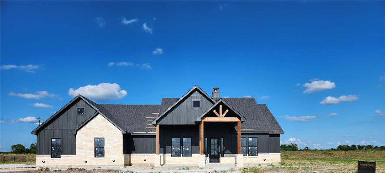 Modern farmhouse with a porch