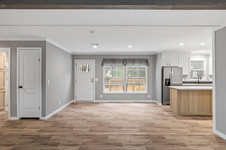 Spacious, unfurnished interior of a new home in , Eutawville (Image 17).