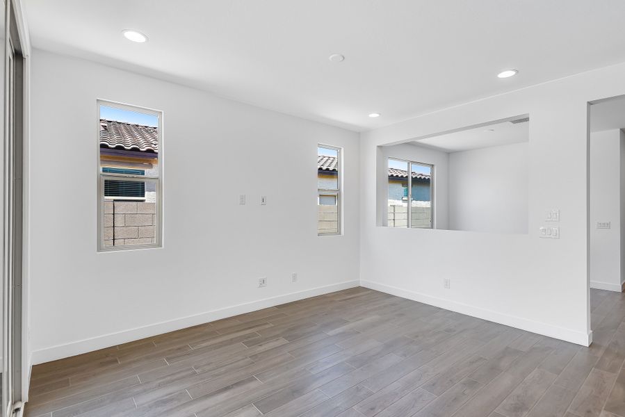 Spacious, unfurnished interior of a new home in Estrella, Goodyear (Image 35).