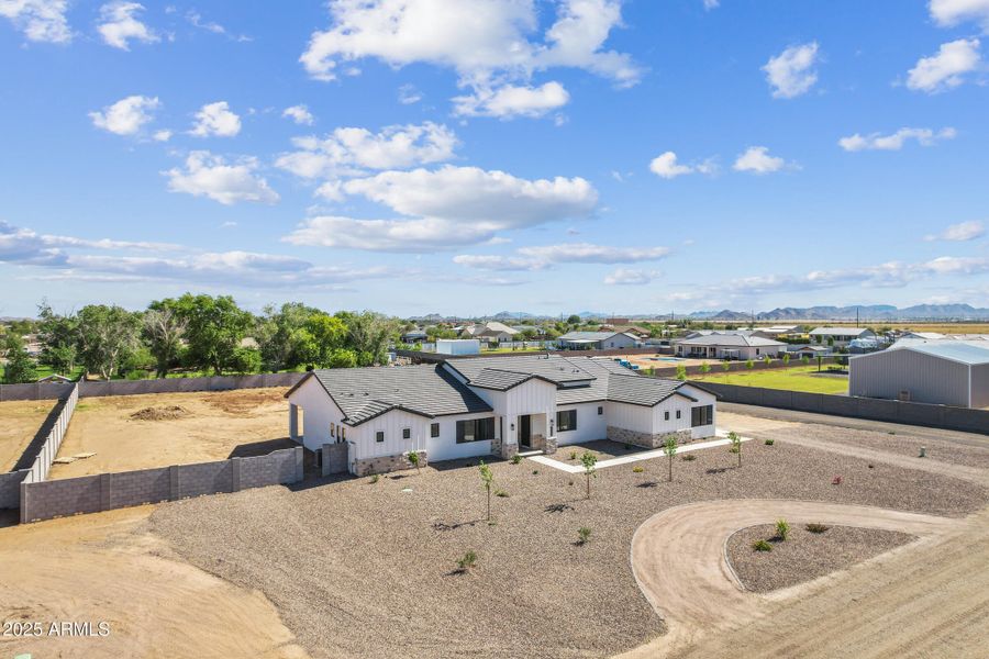 3933 E Freeman Ln-60