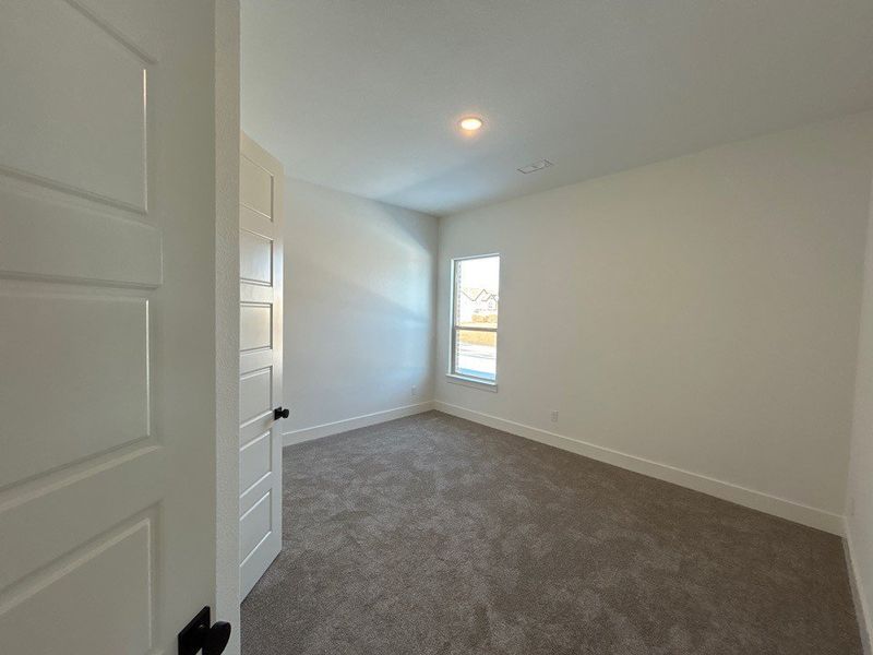 Spacious, unfurnished interior of a new home in Creekview Addition, Van Alstyne (Image 22).