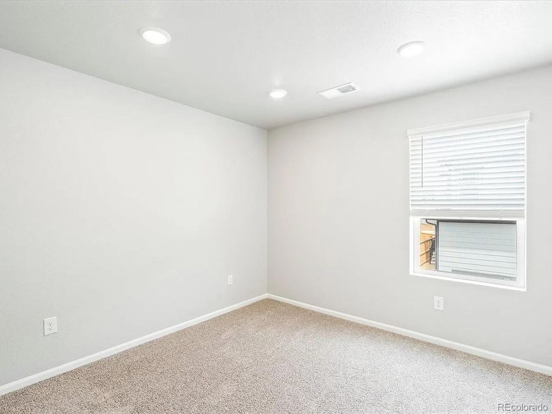 Spacious, unfurnished interior of a new home in Painted Prairie, Aurora (Image 13).
