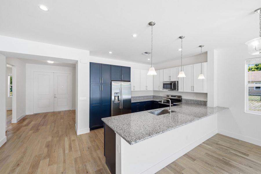kitchen kitchen