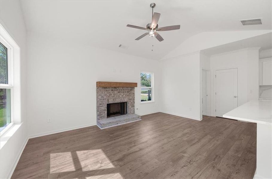 Spacious, unfurnished interior of a new home in , Gainesville (Image 60).