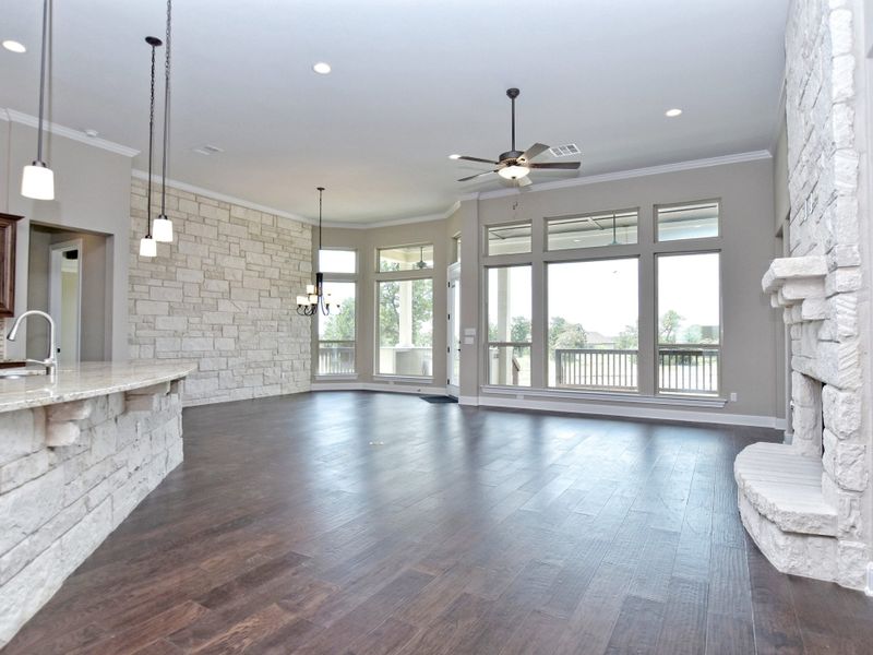 Representative unfurnished interior of a home built from the San Simeon II by Giddens Homes in Clearwater Ranch, Liberty Hill (Image 83).