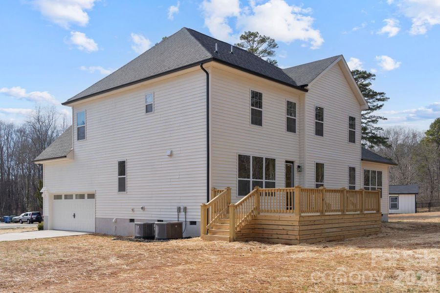 Exterior details and patio area of a home in , Mint Hill (Image 25).