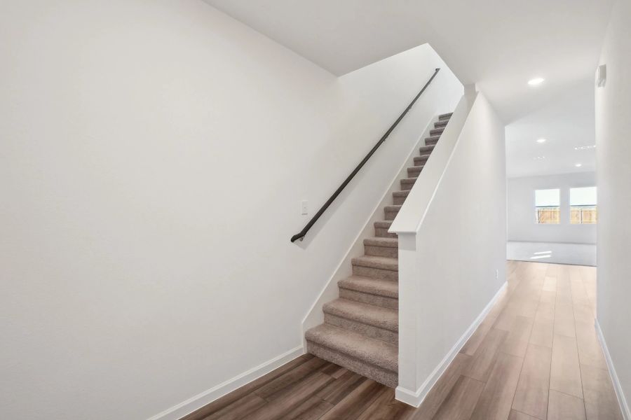 Representative unfurnished interior of a home built from the Apollo by Starlight Homes in Sunrise at Arbor Ridge, La Vergne (Image 17).