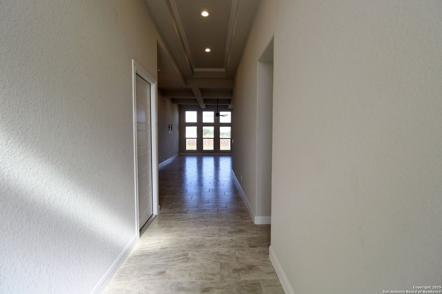 Spacious, unfurnished interior of a new home in , Lytle (Image 13).