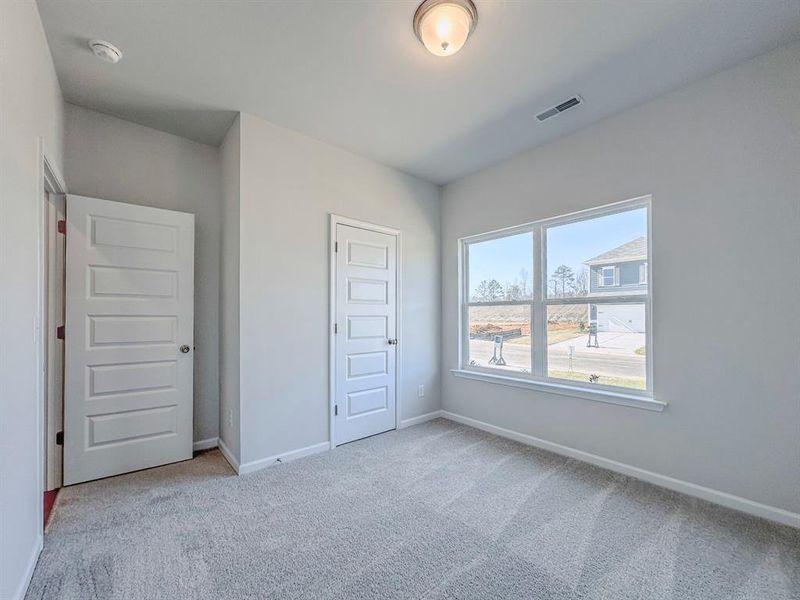 Spacious, unfurnished interior of a new home in , Caddo Mills (Image 12).