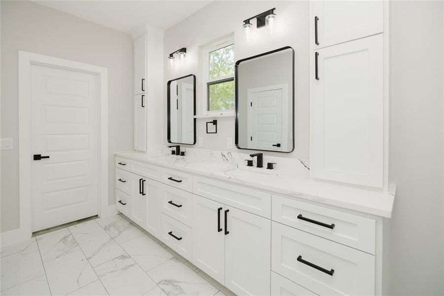 Furnished interior view inside a new home in , Greenville (Image 16).