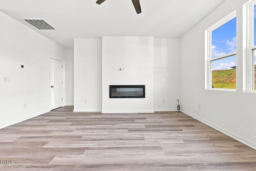 Spacious, unfurnished interior of a new home in 78 North, Sanford (Image 23).