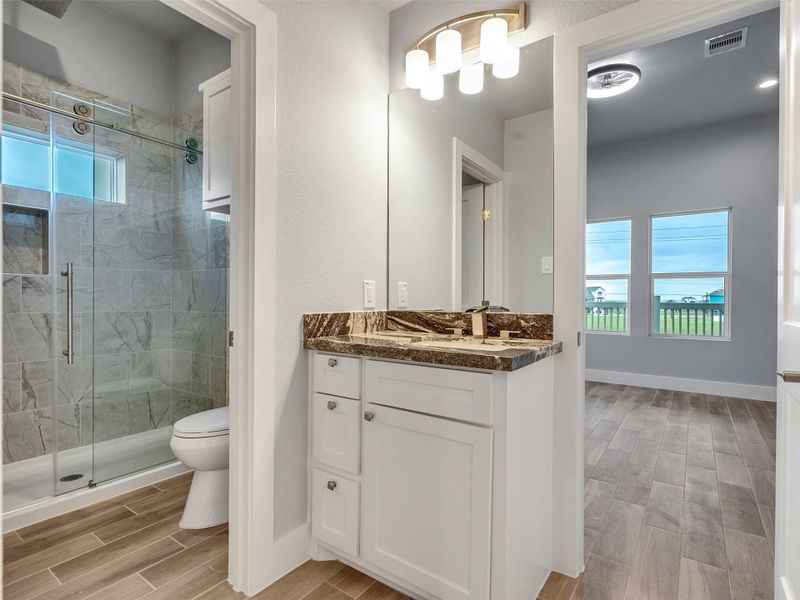 Furnished interior view inside a new home in , Galveston (Image 5).