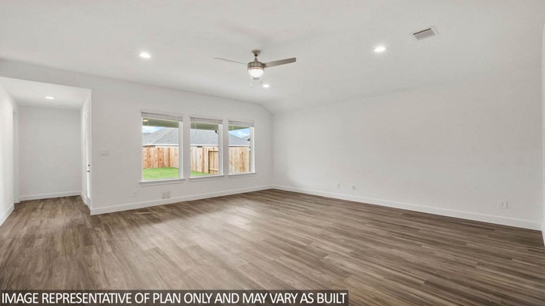 Representative unfurnished interior of a home built from the Azur by D.R. Horton in River Ranch Estates, Dayton (Image 20). Representative unfurnished interior of a home built from the Azur by D.R. Horton in River Ranch Estates, Dayton (Image 20).