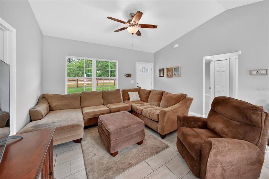 Furnished interior view inside a new home in , Dunnellon (Image 14).
