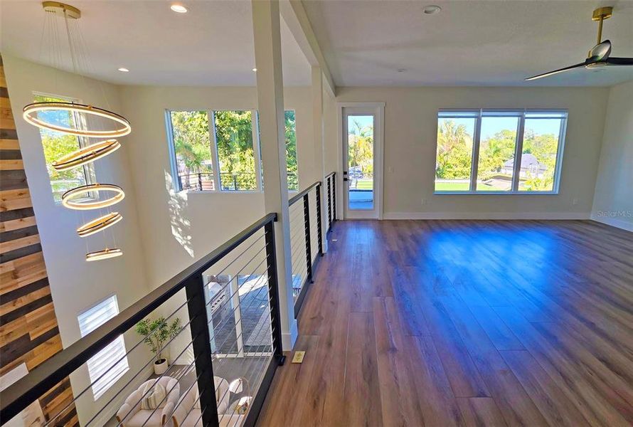Spacious, unfurnished interior of a new home in , Sarasota (Image 25).