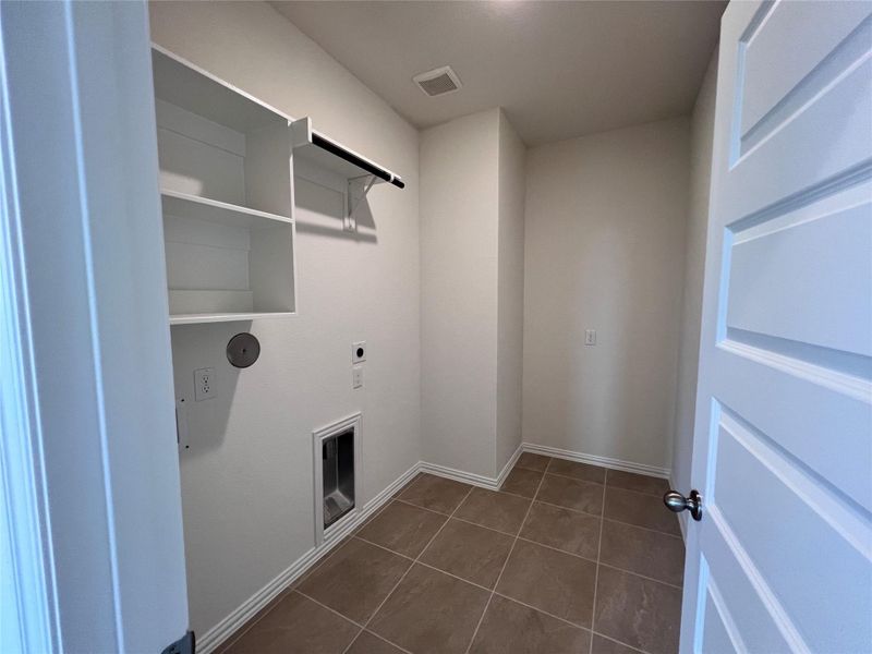 Spacious, unfurnished interior of a new home in Cypress Green, Hockley (Image 20). Spacious, unfurnished interior of a new home in Cypress Green, Hockley (Image 20).