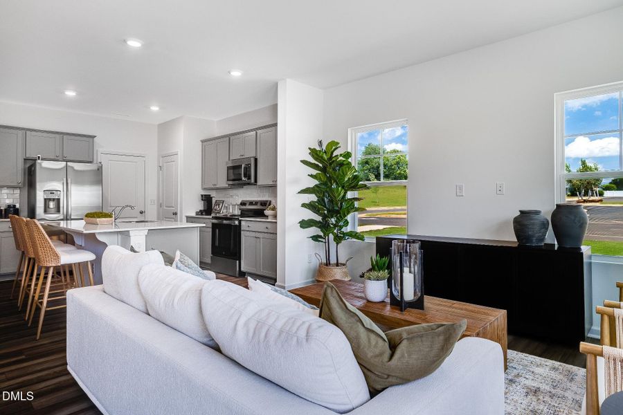 SUN_LawsonTownes_Pic_866Pilot_25