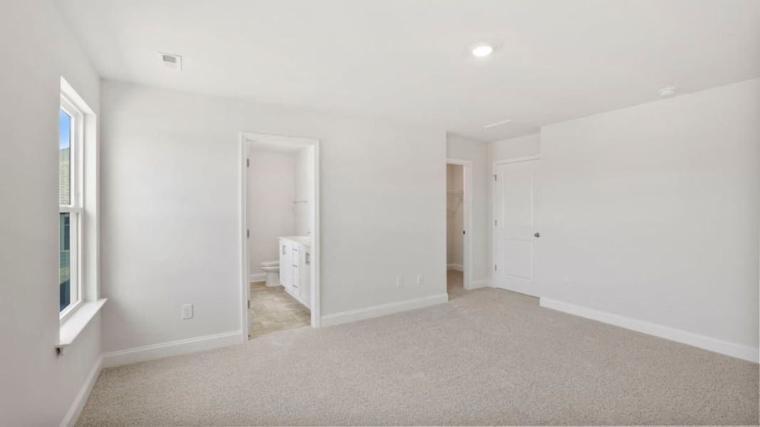 Spacious, unfurnished interior of a new home in River Trace, Simpsonville (Image 29). Spacious, unfurnished interior of a new home in River Trace, Simpsonville (Image 29).