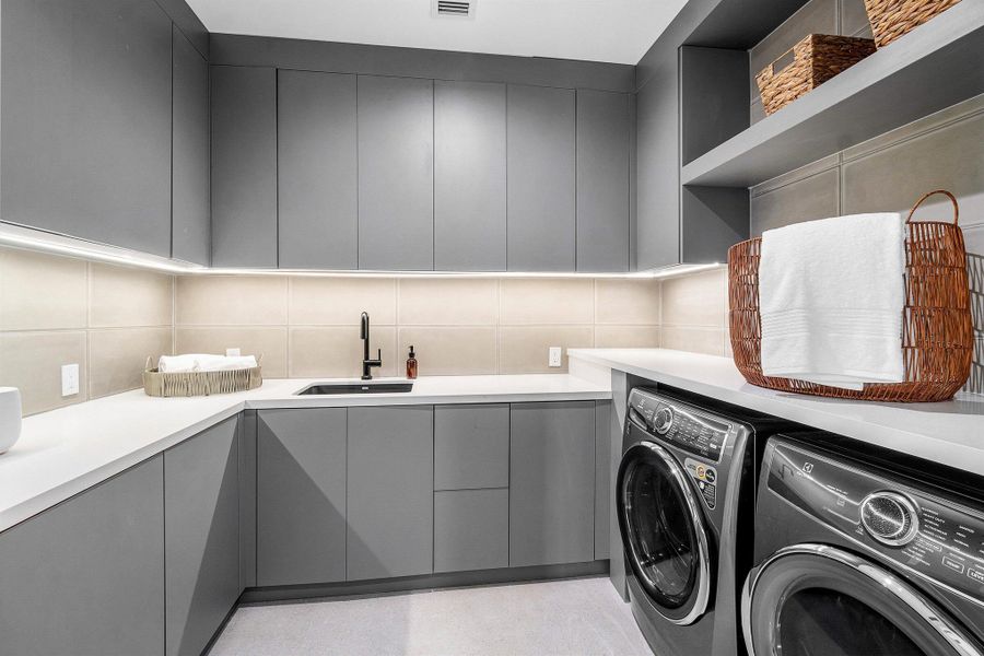 Furnished interior view inside a new home in , Delray Beach (Image 4).