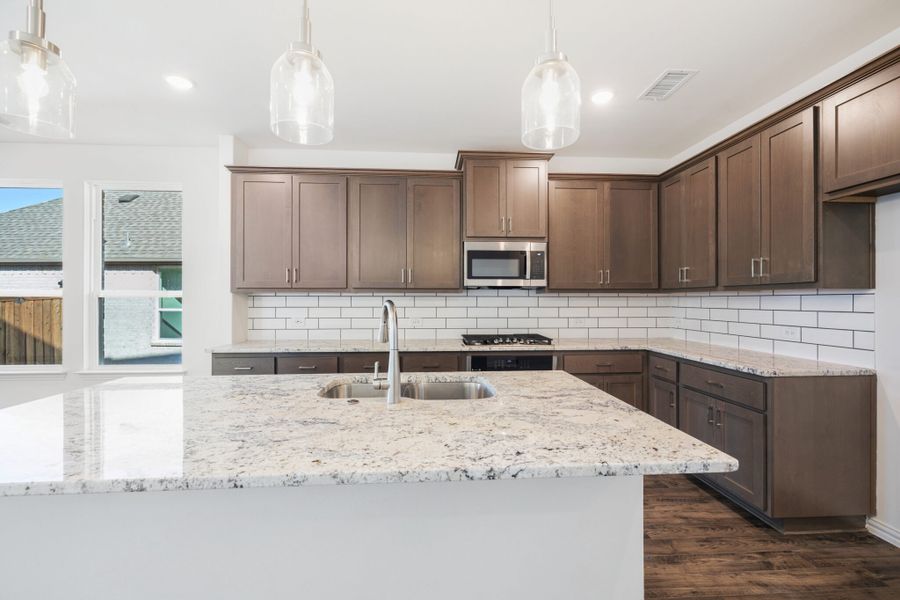 Furnished interior view inside a new home in Edgewater, Fate (Image 10).