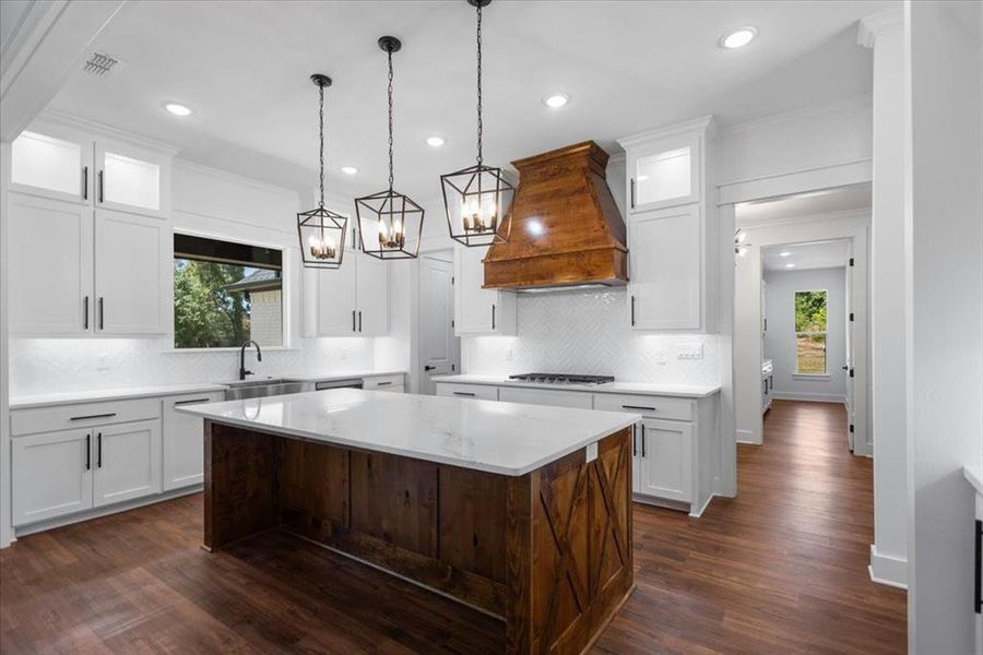 Furnished interior view inside a new home in , Lindale (Image 5).