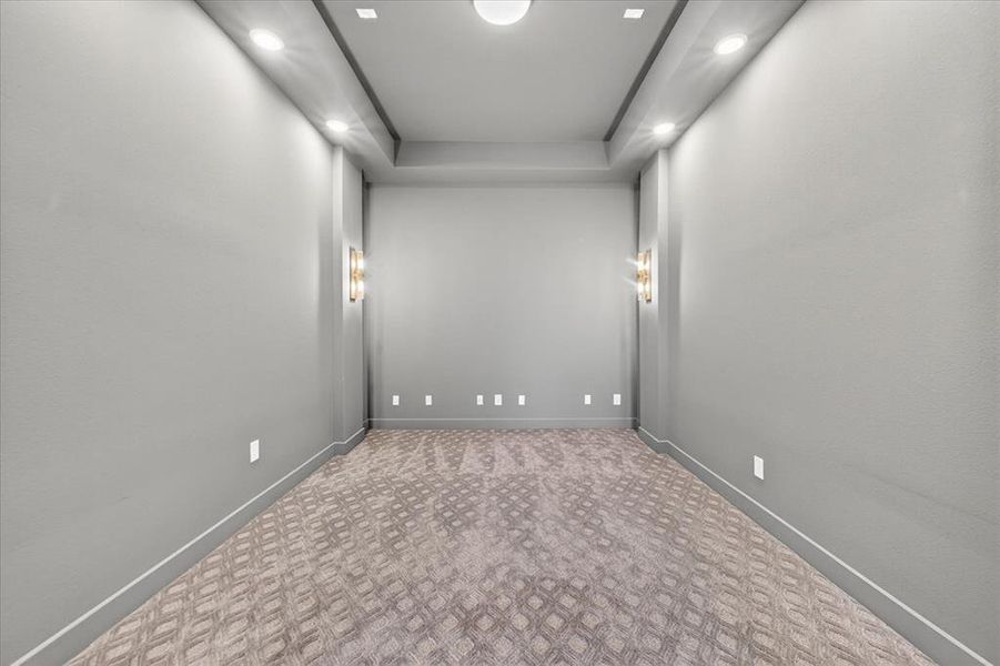 Spacious, unfurnished interior of a new home in Mustang Lakes, Celina (Image 20).