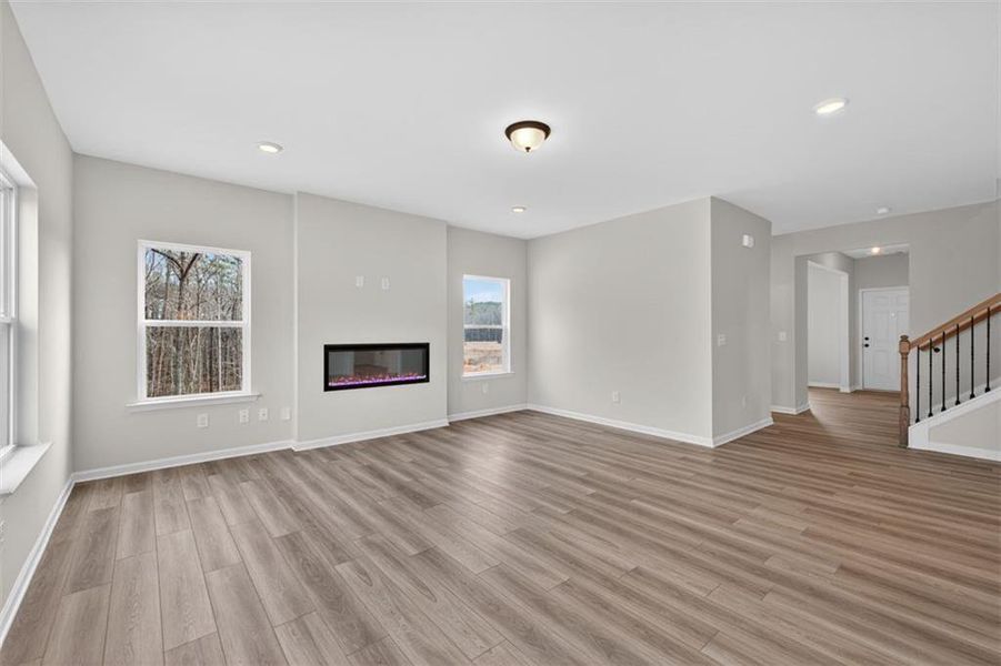 Spacious, unfurnished interior of a new home in Allen Manor, Hoschton (Image 33).